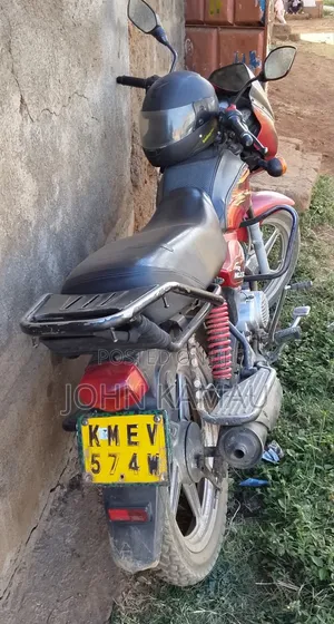 TVS HLX Plus ES 2018 Red