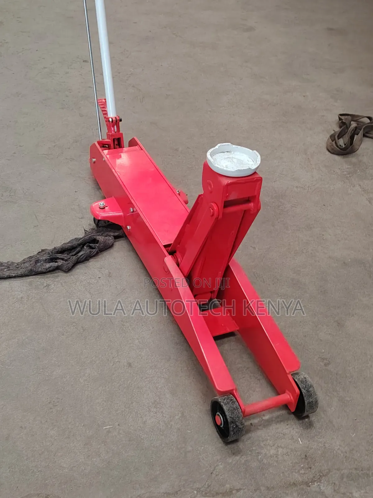 Highly Recommended Garage Car Wash and Tyre Centre 5tns Trolley Jack
