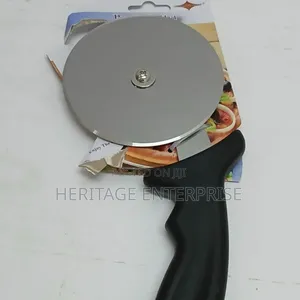 Pizza Cutter With Black Handle,
