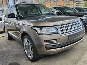 Land Rover Range Rover Vogue 2017 Gold