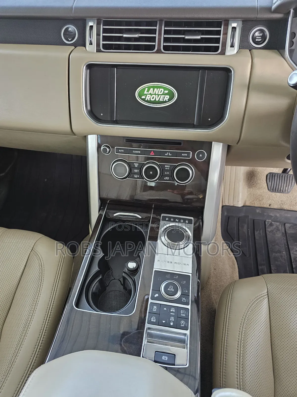 Land Rover Range Rover Vogue 2017 Gold