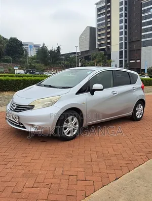 Nissan Note 2015 Silver