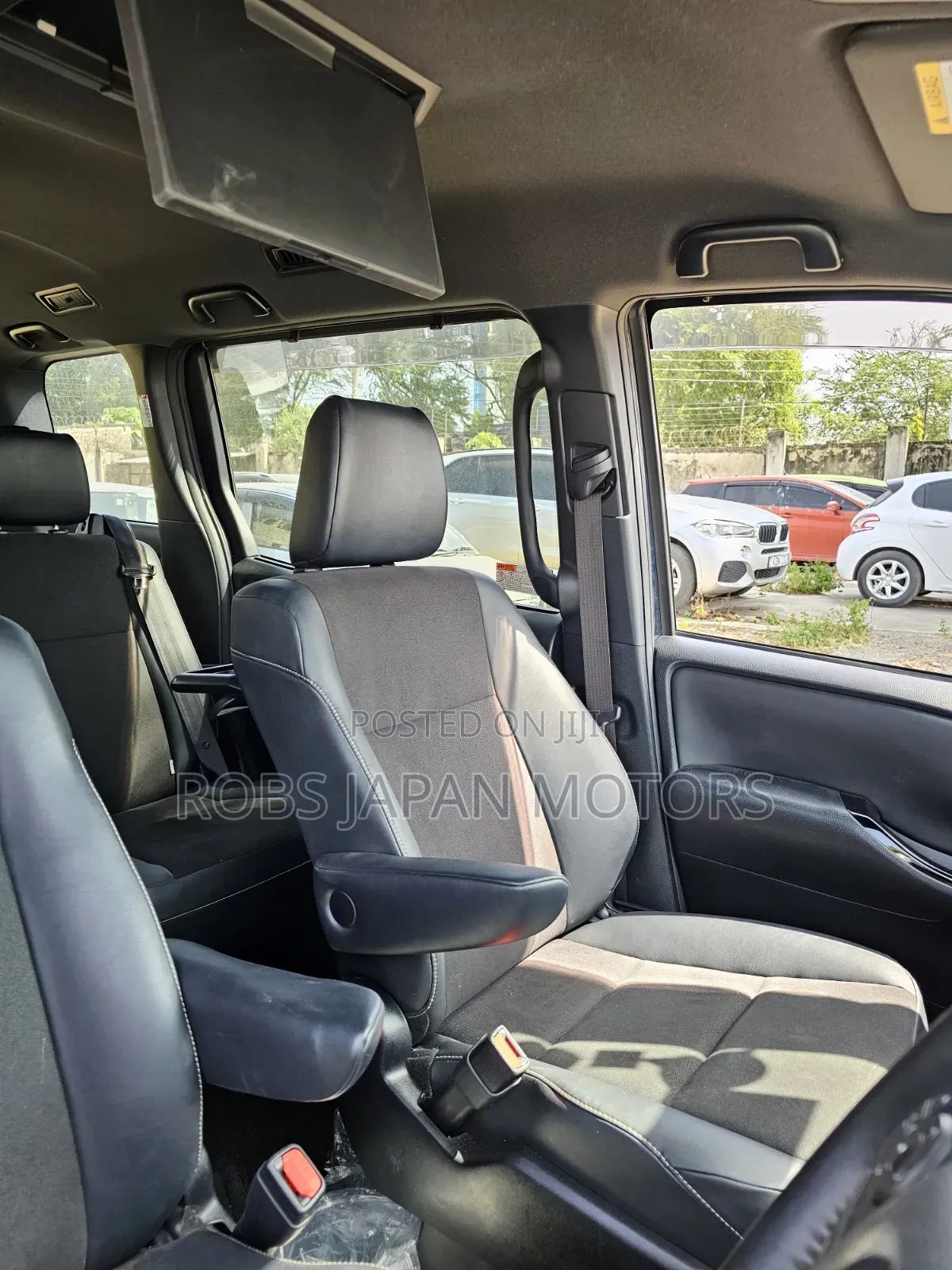 Toyota Noah 2019 Teal