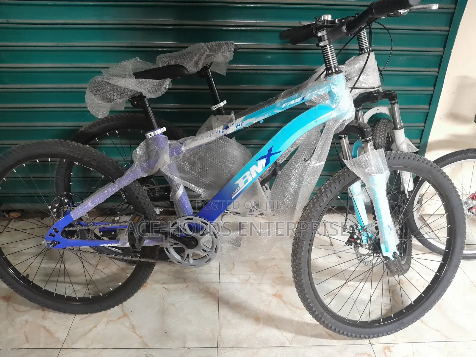 Quality Montain Sports Personal Bicycle - Shift Gear/ Disk Brakes 24"