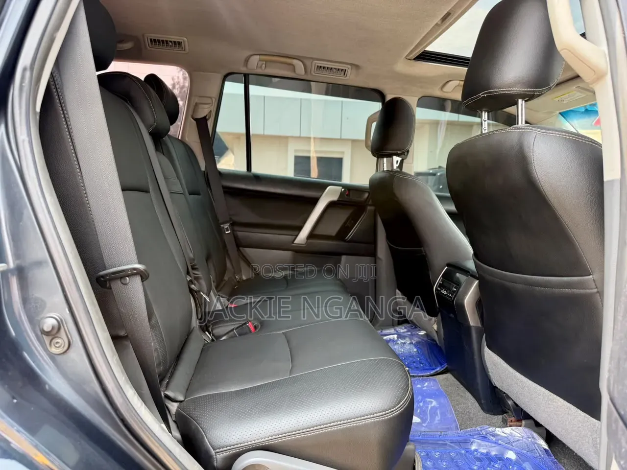 Toyota Land Cruiser Prado 2010 Black