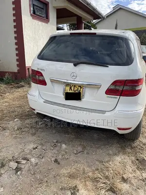 Mercedes-Benz B-Class B180 Petrol 2011 White