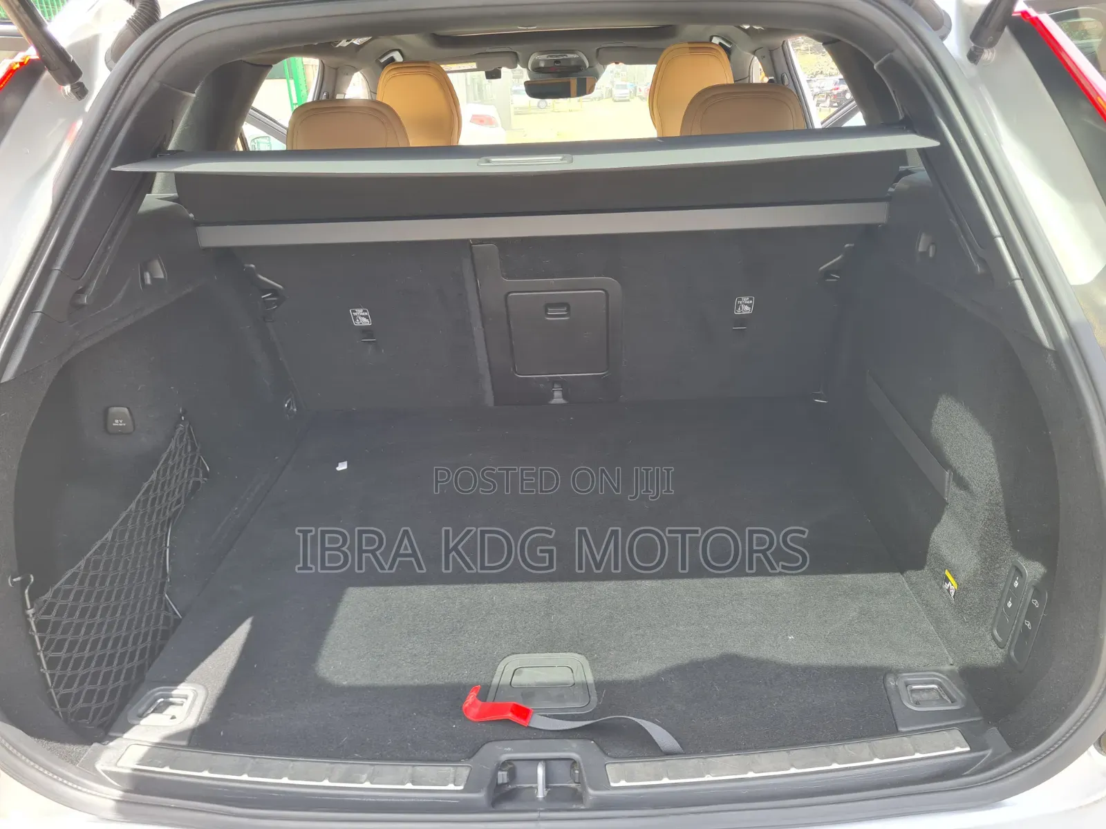 Volvo XC60 T5 Momentum AWD 2019 Silver