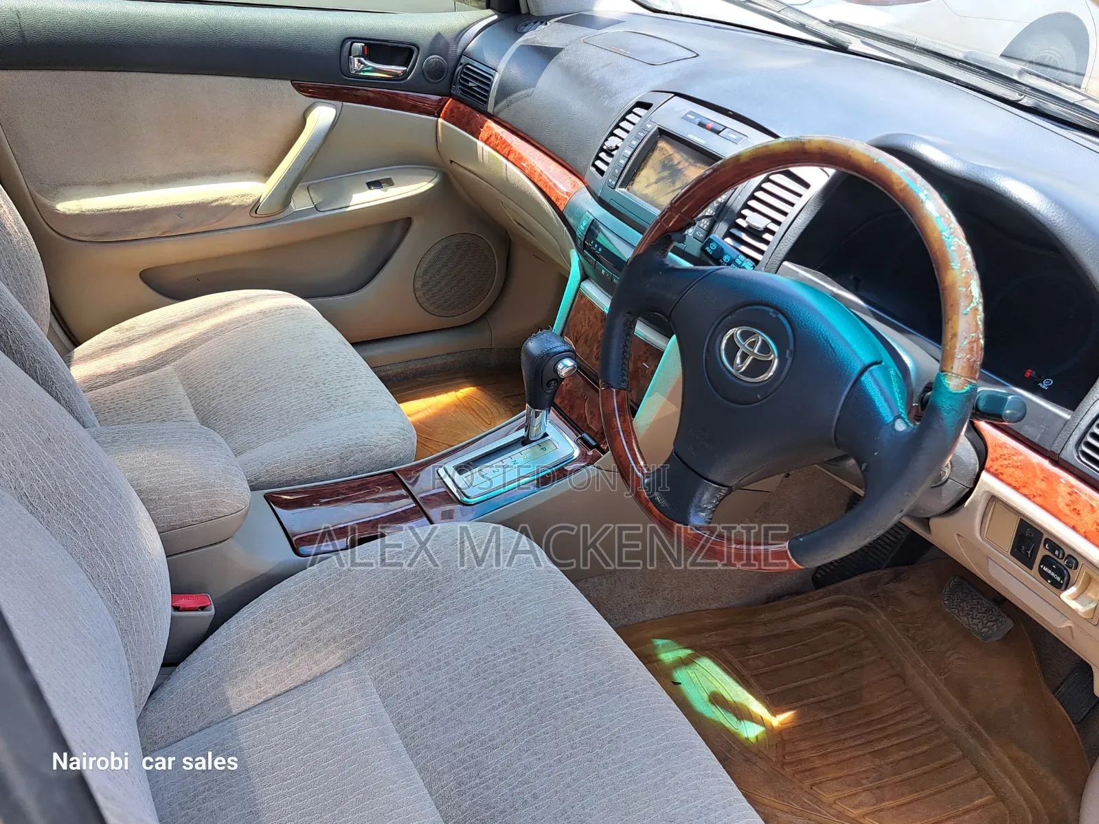 Toyota Premio 2005 Silver