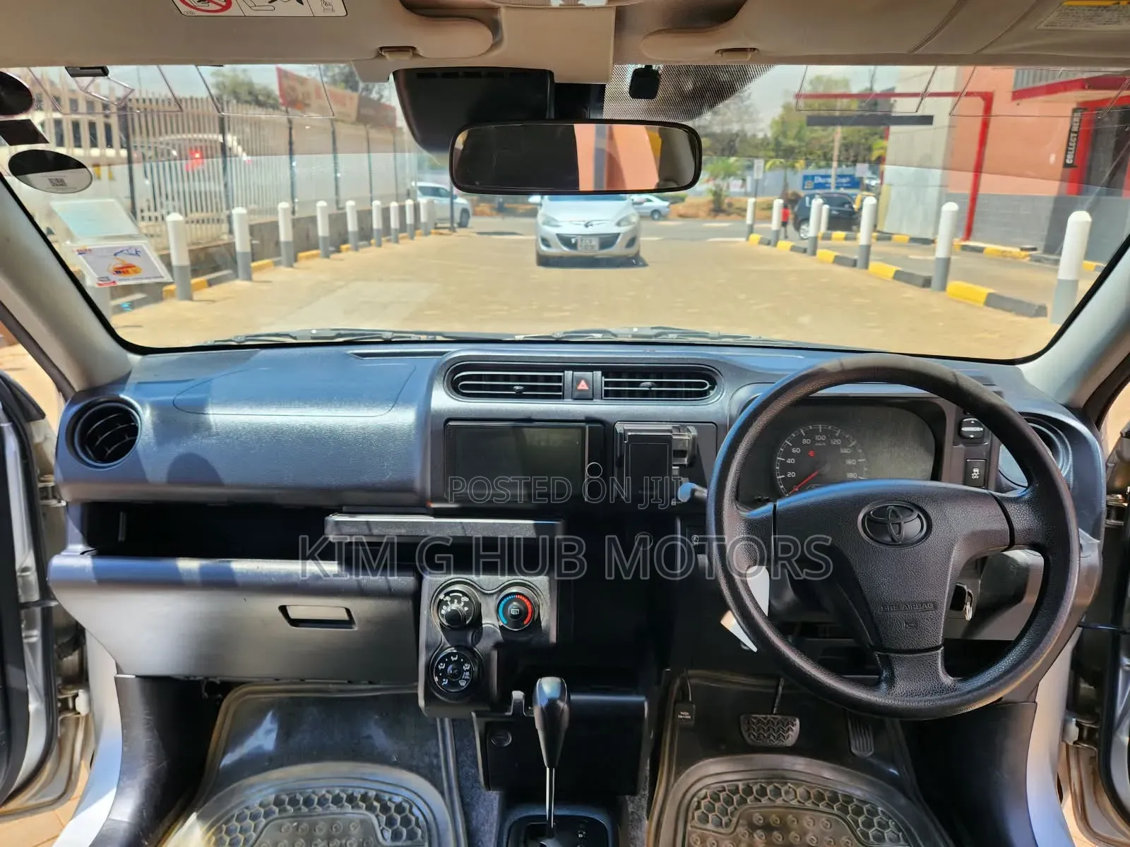 Toyota Probox 2016 Silver