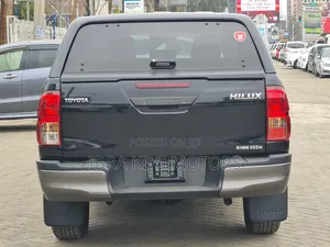 Toyota Hilux 2019 Black
