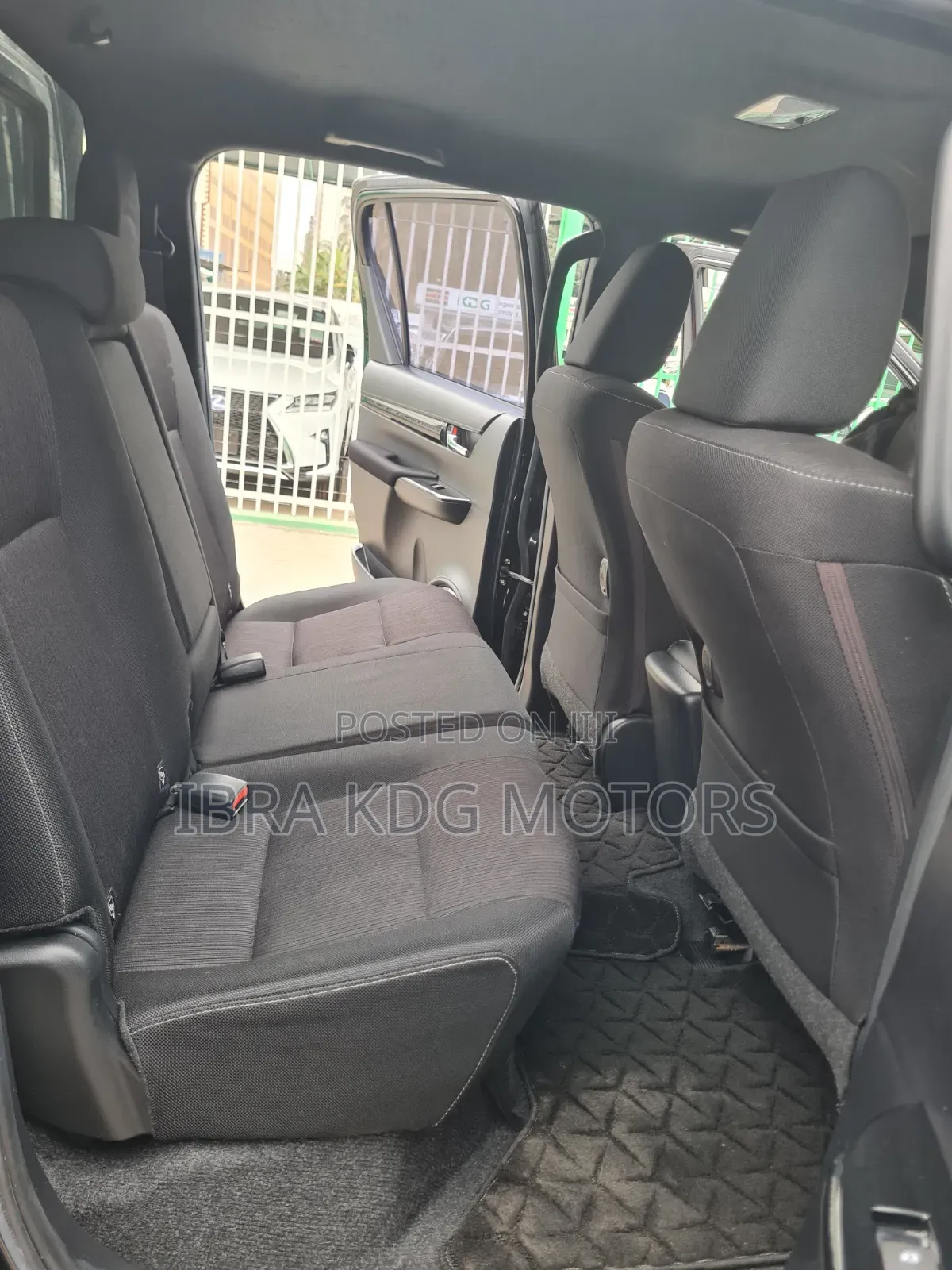 Toyota Hilux 2019 Black
