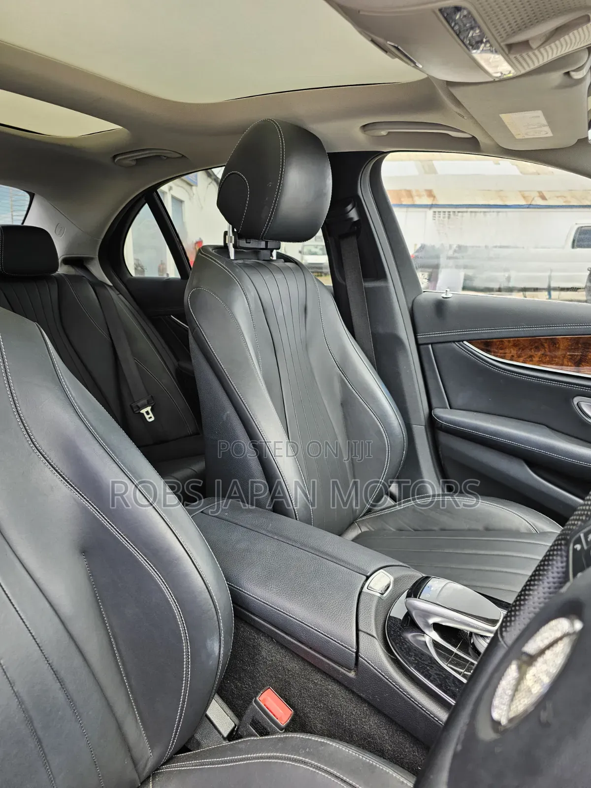 Mercedes-Benz E400 2018 Off white