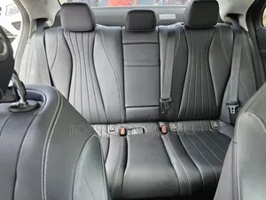 Mercedes-Benz E400 2018 Off white