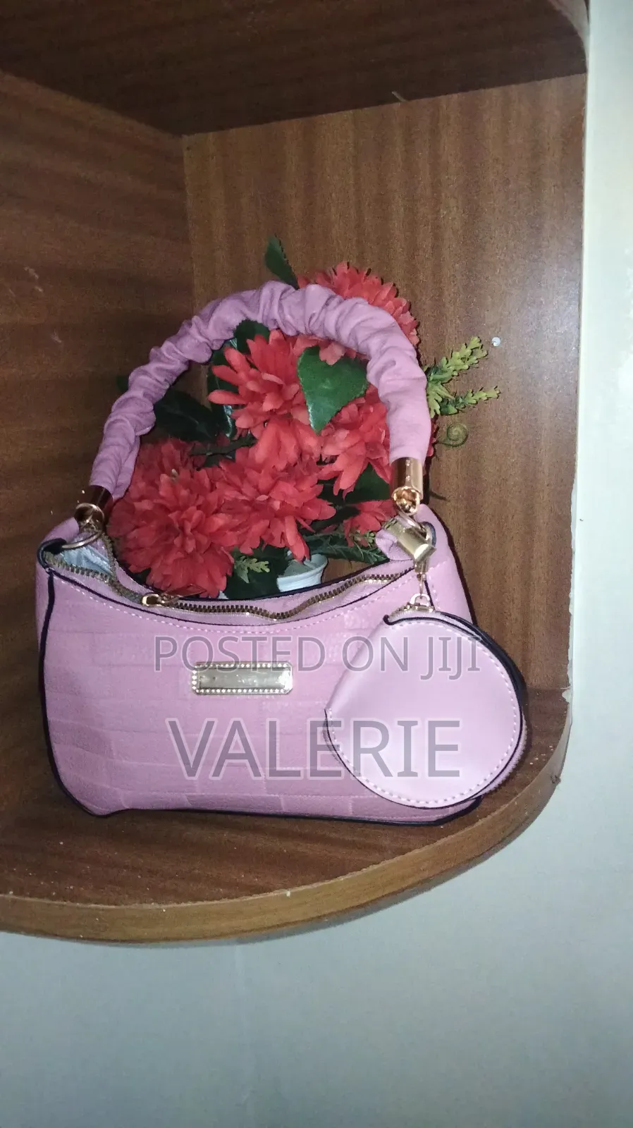 Shoulder Bag for Keeps