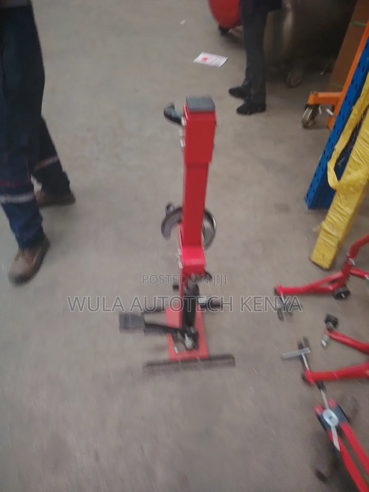 Corrosion-Resistant Finish Heavy Workout Spring Compressor Tool