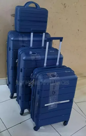 Size 1 4 in 1 Luxurious Unbreakable Suitcase Set