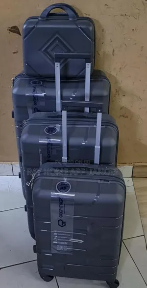 Size 2 4 in 1 Suitcase Set