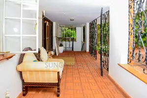 4bdrm Bungalow in Muthaiga for rent