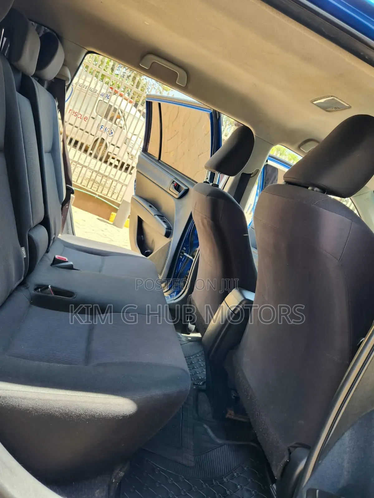Toyota Corolla Fielder 2014 Blue