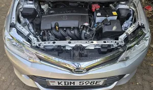 Toyota Corolla Fielder 2016 Silver
