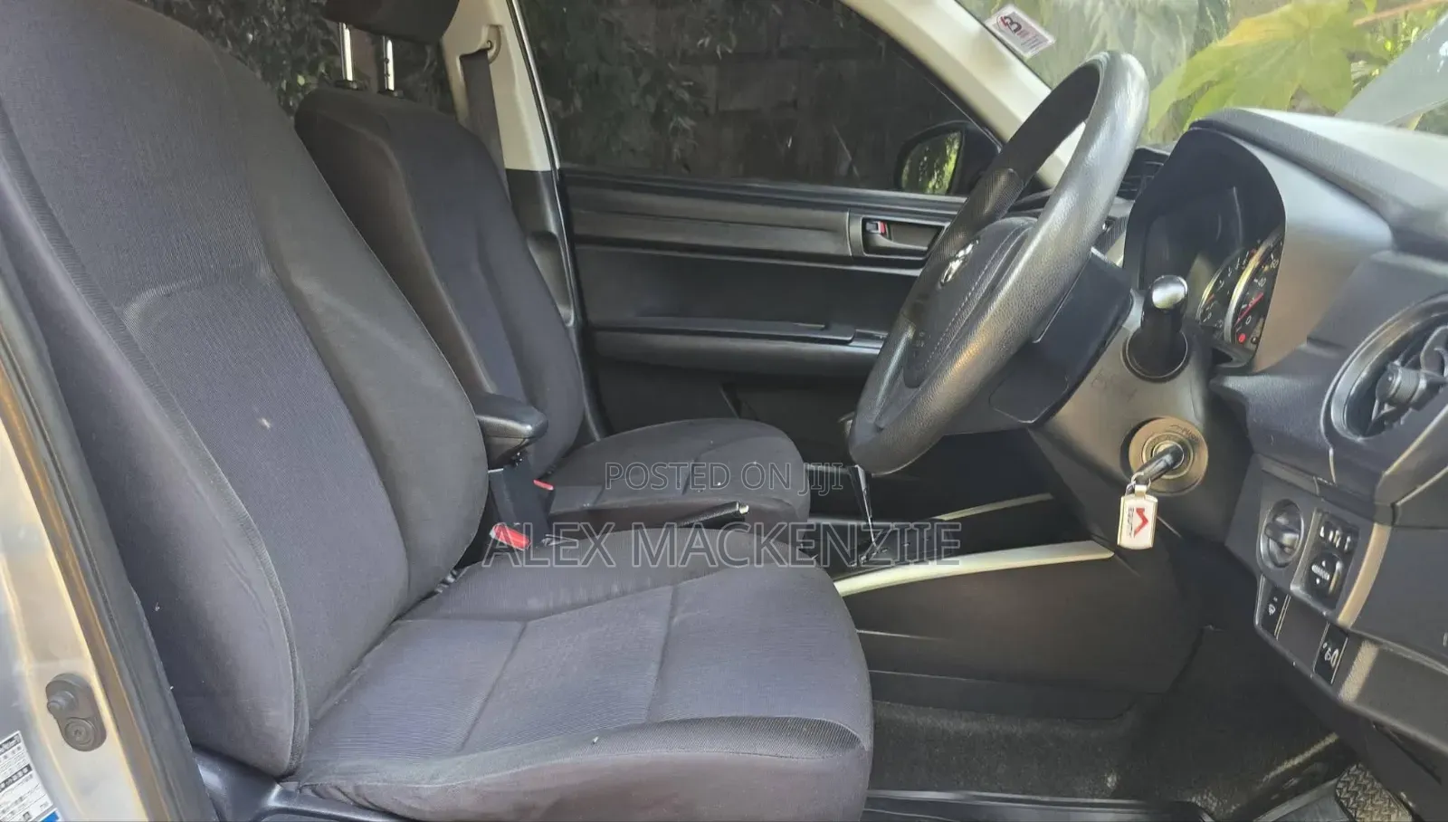 Toyota Corolla Fielder 2016 Silver
