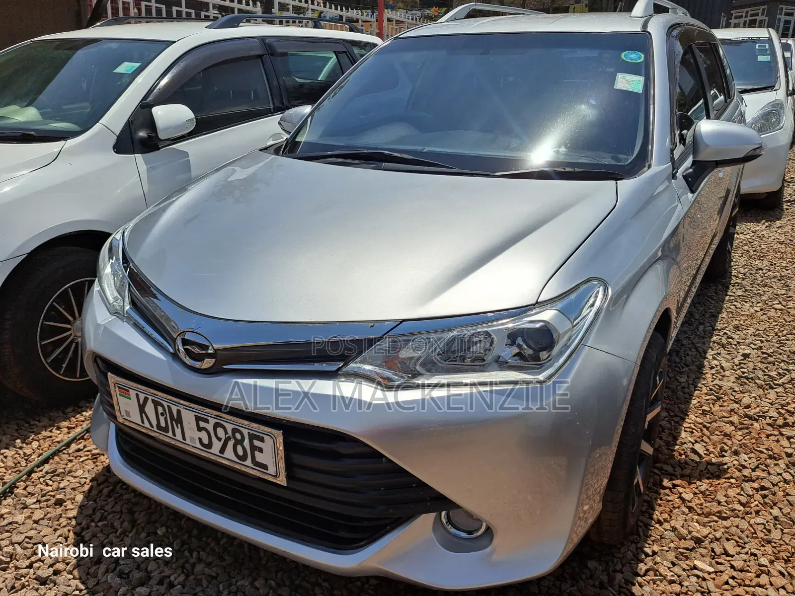 Toyota Corolla Fielder 2016 Silver