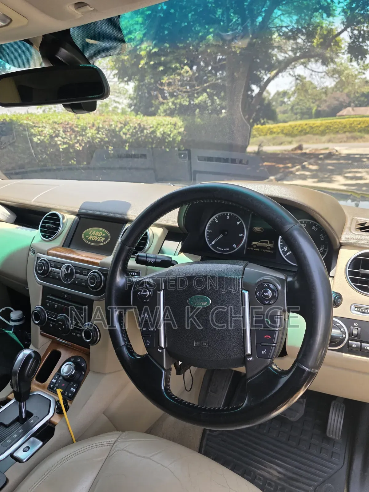 Land Rover Discovery 2012 Green