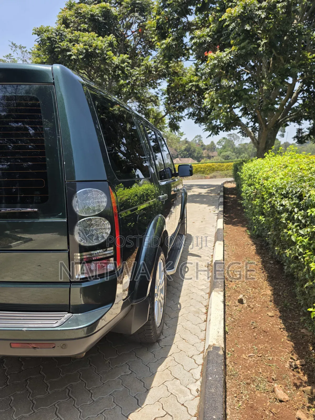 Land Rover Discovery 2012 Green