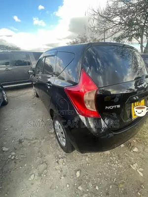 Nissan Note 2015 Black