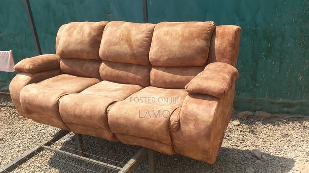 A Brown 3 Seater Sofa