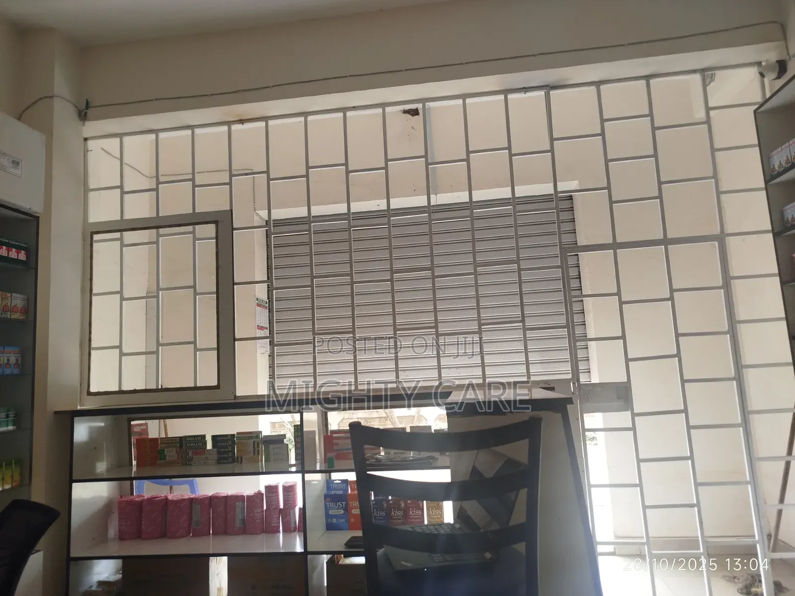 Vacant Shop