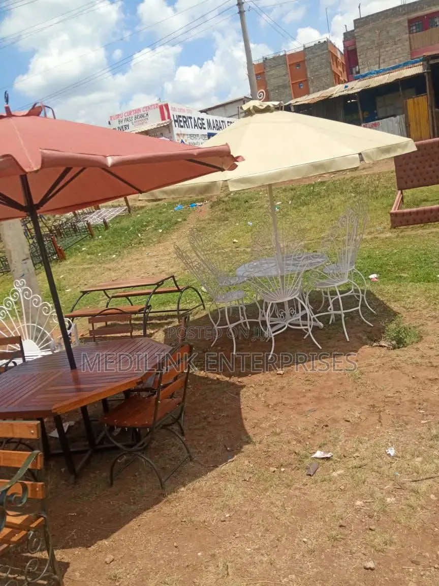 Mixed Colour Themed 6 Seater Garden Outdoor Shade