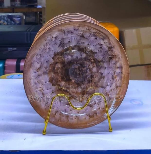 6 Pieces 10 .5 " Plates
