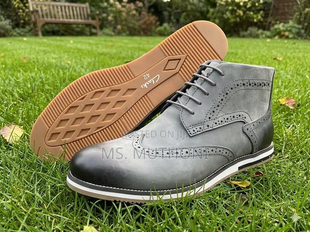 Smart-Casual Clarks Wingtip Hybrid Sneaker Boots: Size 40-45