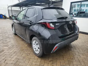 Toyota Yaris 2020 Black
