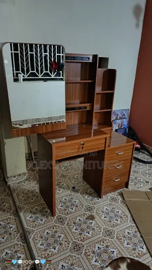 Vanity Dressing Table With Drawer