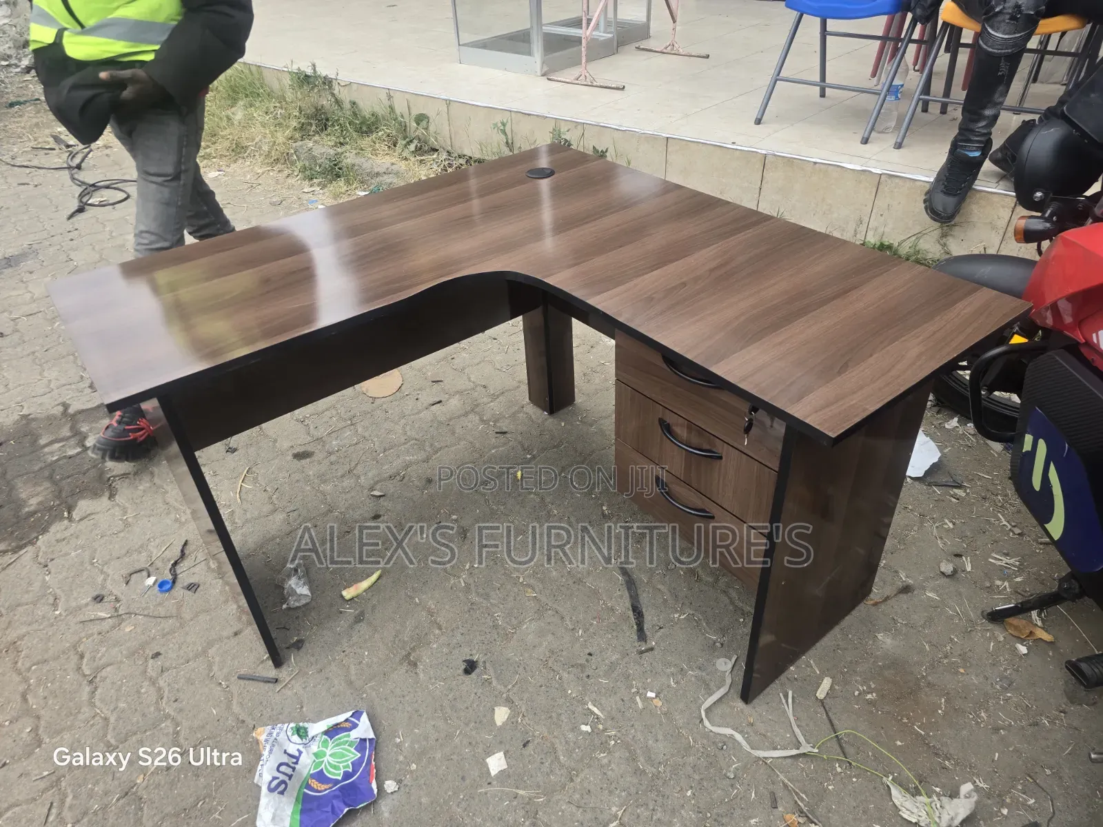 L Shape 1.2*1.2 Office Desk/