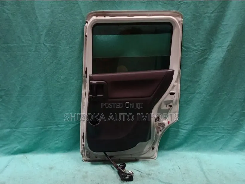 R Door Assy Rh Suzuki Solio Ma26s 2016