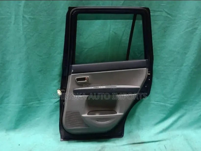 R Door Assy Rh Mazda Demio  2003