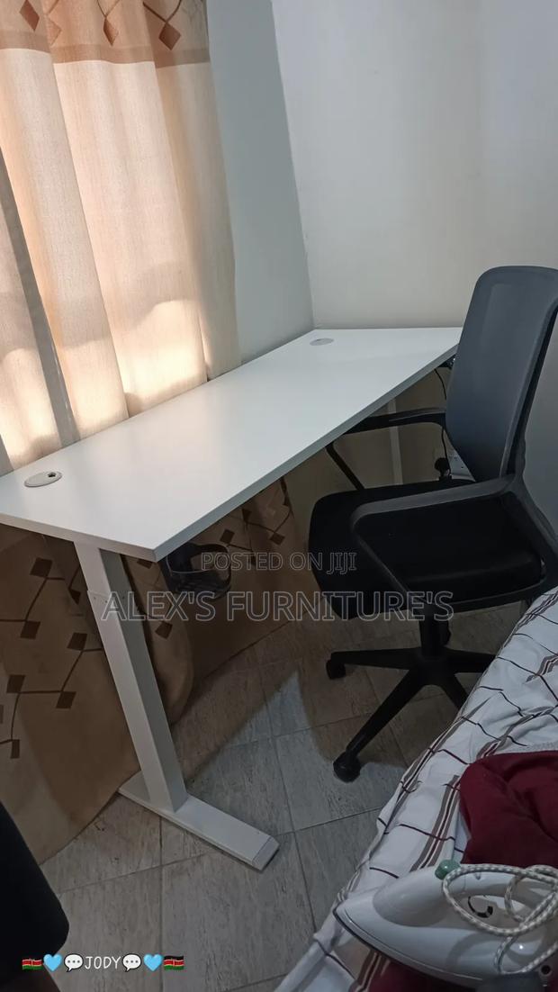 Electric Adjustable Office Desk - thumbnail 2