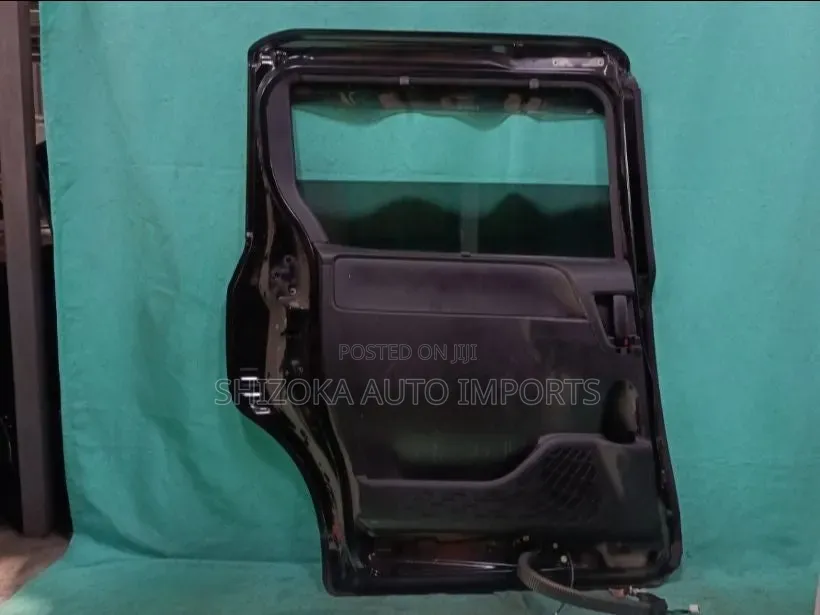 R Door Assy Lh Toyota Noah 2014