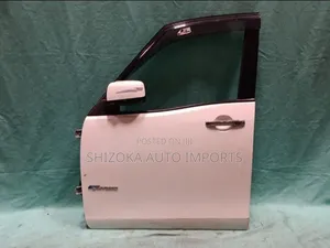 F Door Assy Lh Nissan Serena Hc26 2012