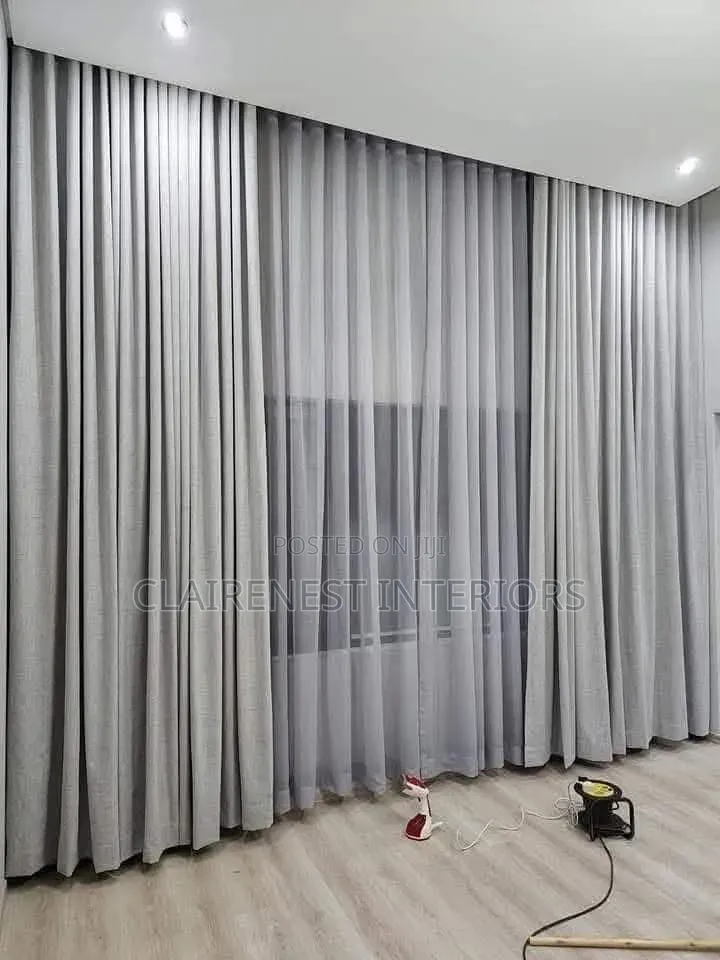 Sleep Surrounded by Elegant Curtains