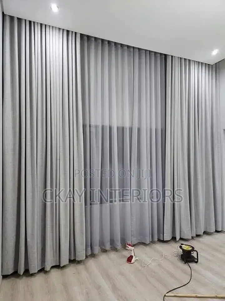 Sleep Surrounded by Elegant Curtains