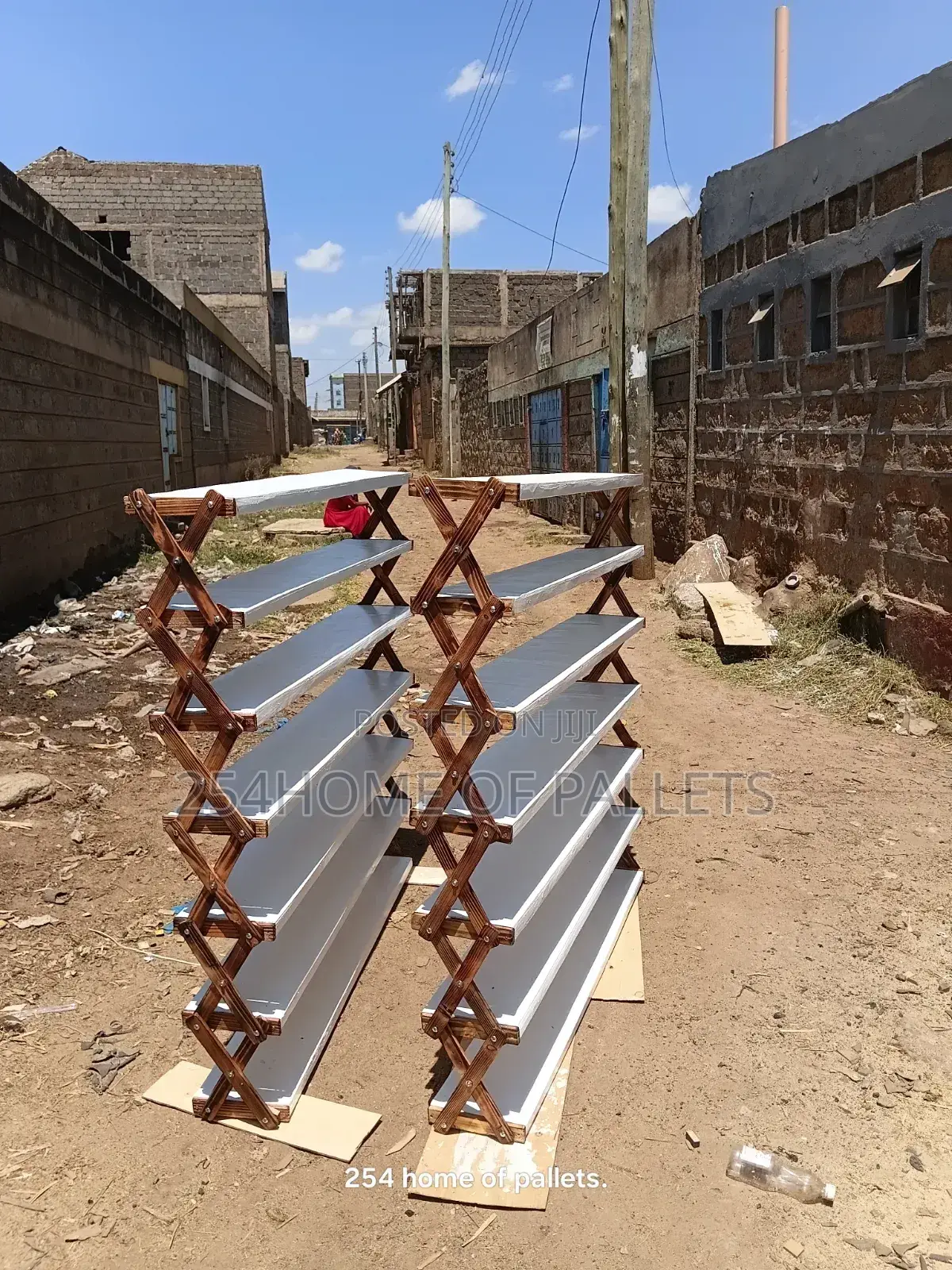 50 Pairs (100 Shoes) Foldable  Pallet Shoe Rack