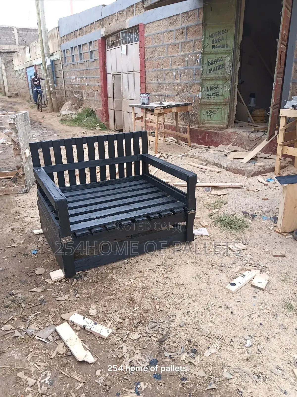 Foldable  4 by 6 Pallet Sofabed Maridadi