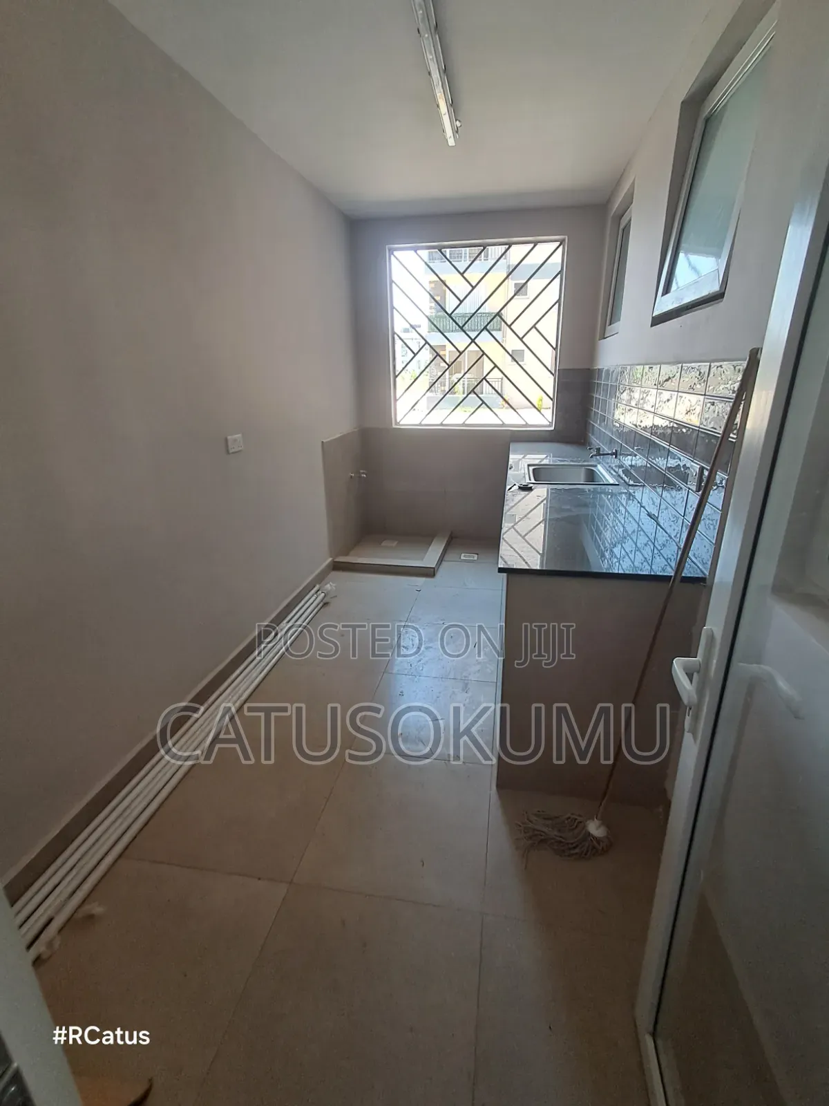 3bdrm Apartment in Syokimau, Gateway Mall Area for rent