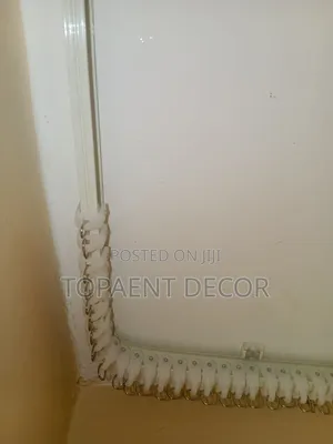 Bendable Aluminium Ceiling Mounted Curtain Rail Track