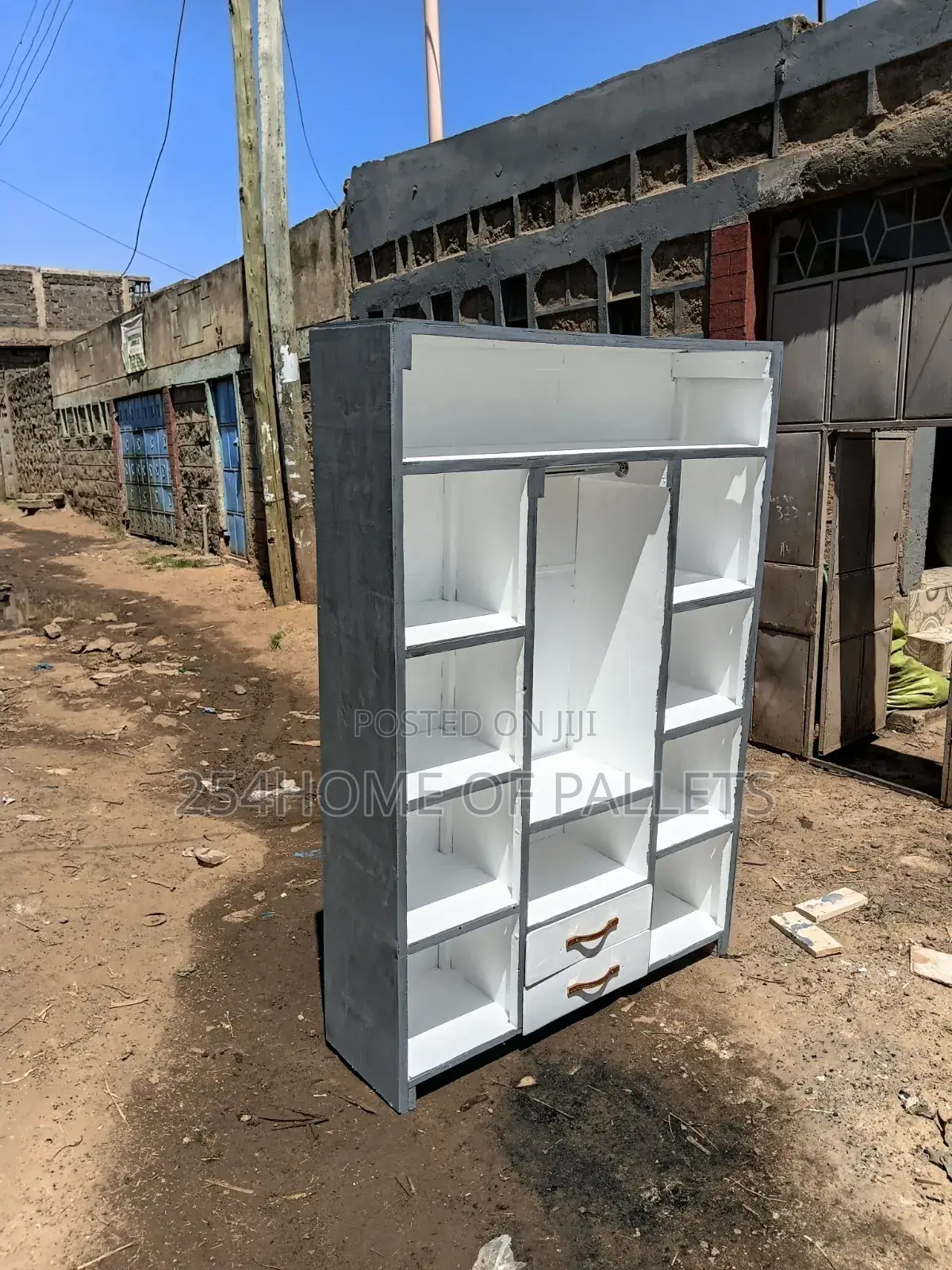 4 by 6 Pallet Wardrobe