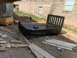 4 by 6 Foldable Pallet Bed With 2 Storage  Drawers